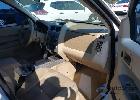 2008 Ford Escape Xlt from USA, damaged, VIN 1FMCU03108KC14598